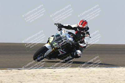 media/Sep-20-2025-TrackDaz (Sat) [[27f0cde673]]/B Group/1120am (Turn 2)/